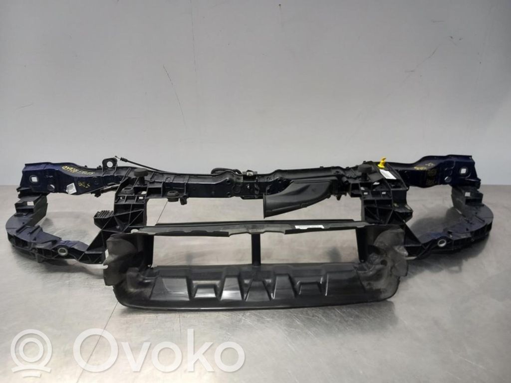 Panel lateral delantero   F1EB8B041A