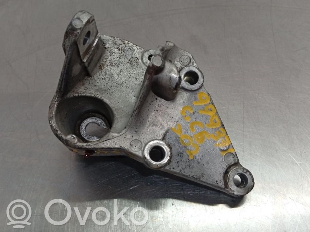 Engine mount bracket   9631853680B