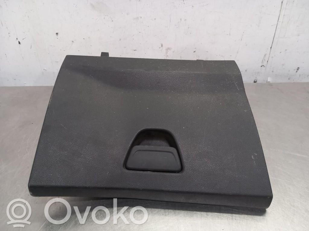 Ford B-MAX Daiktadėžė 
