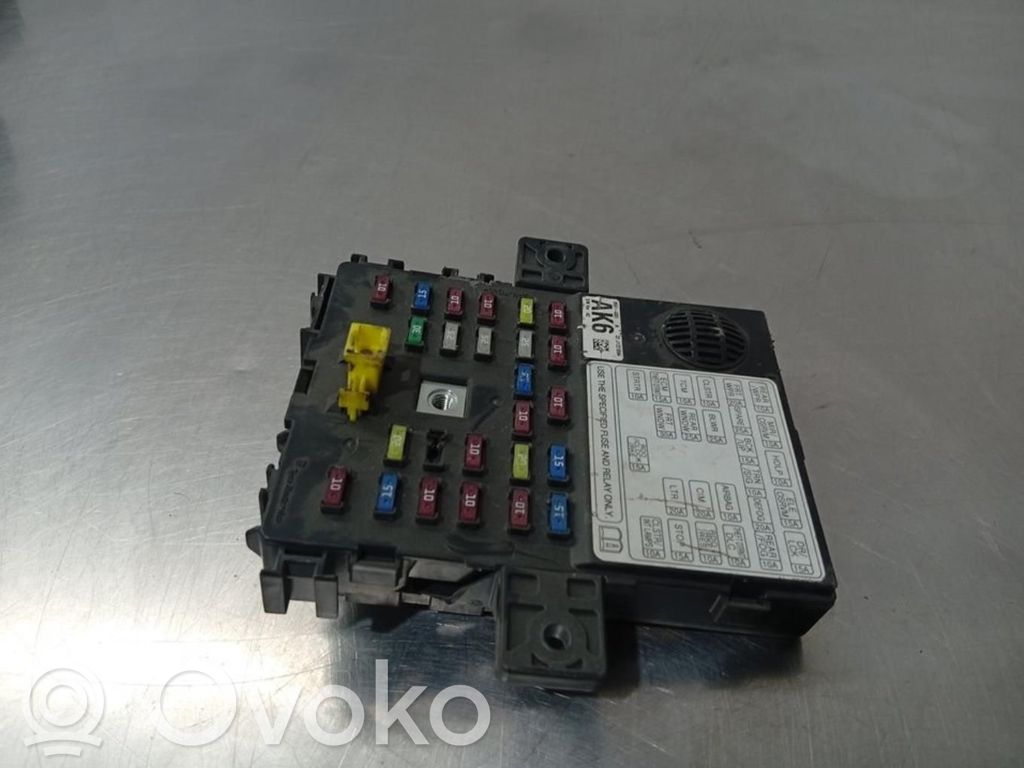 Módulo de fusible   95974301