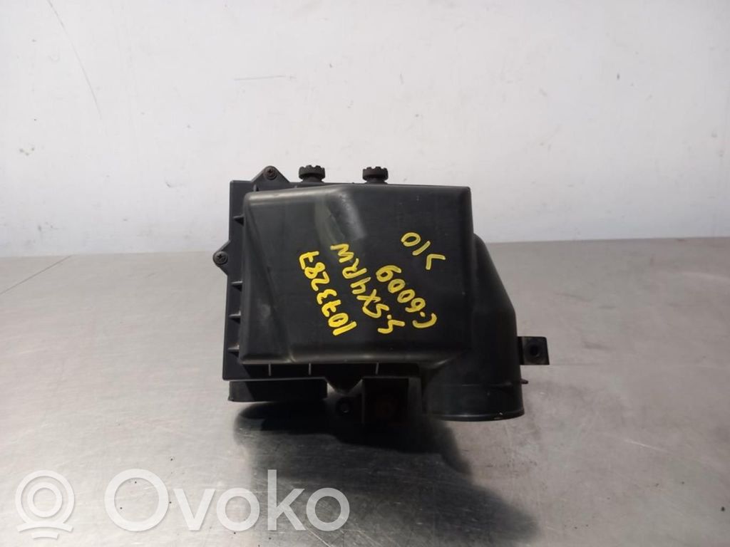 Suzuki SX4 Air filter box 