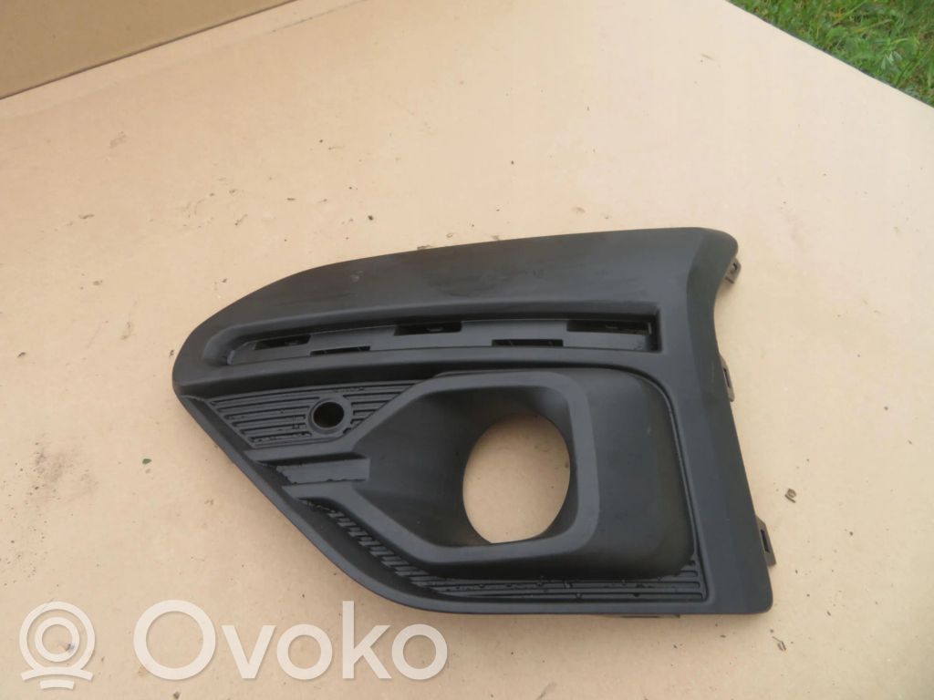 Dacia Sandero III Front bumper lower grill 