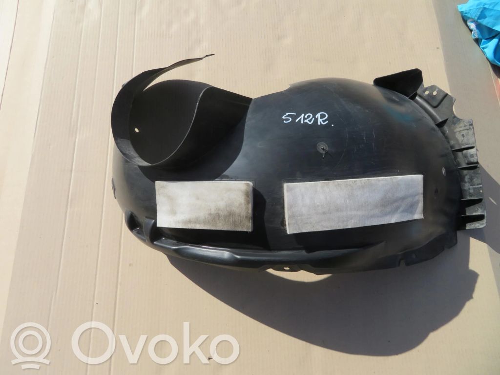 Volkswagen Golf VIII Nadkole przednie 
