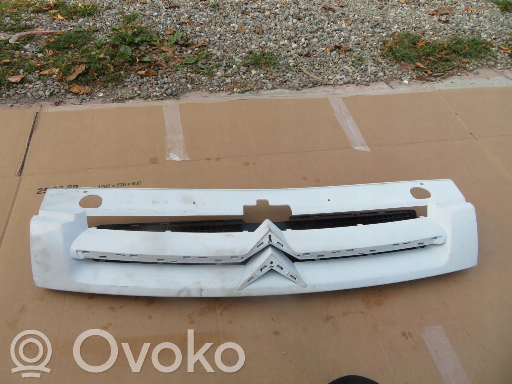 Citroen Berlingo Grille calandre supérieure de pare-chocs avant 