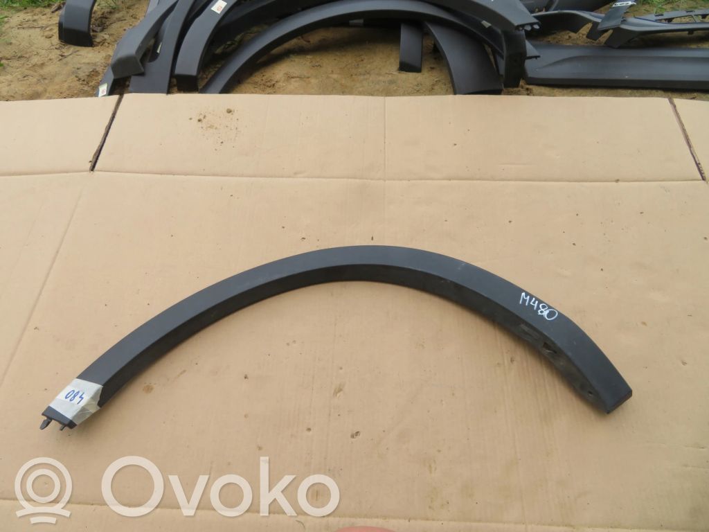 Volvo XC40 Aizmugurējā arka 