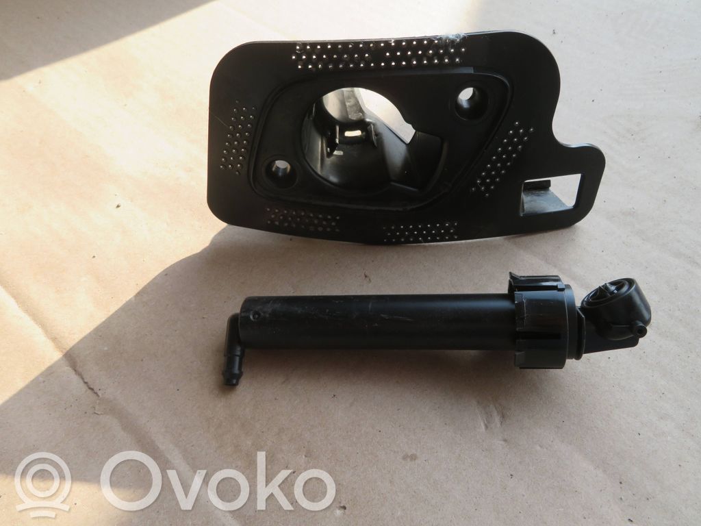 Volvo V60 Dysza spryskiwacza lampy przedniej 
