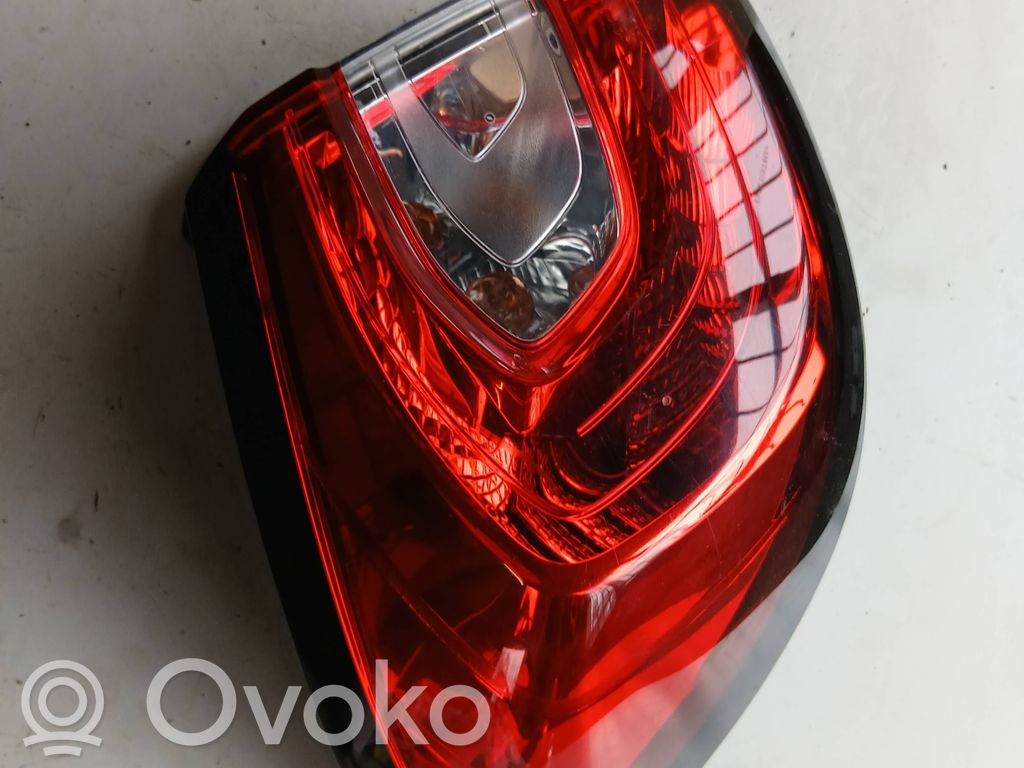 Rear/tail lights   265557367R,45493