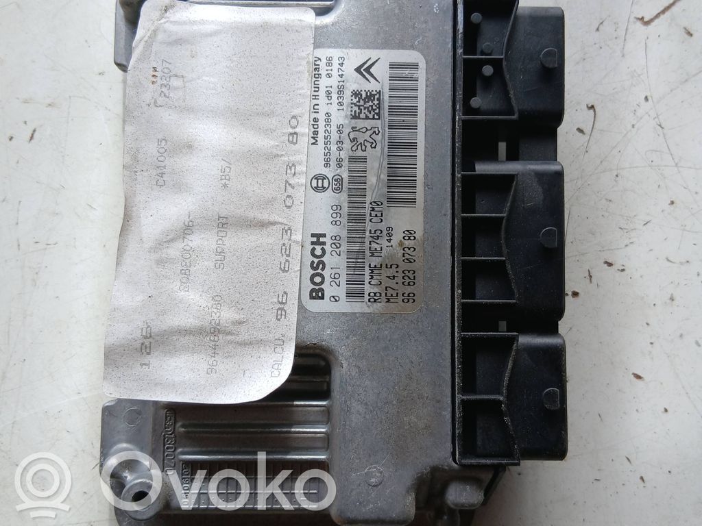 Citroen C4 I Engine control unit/module 