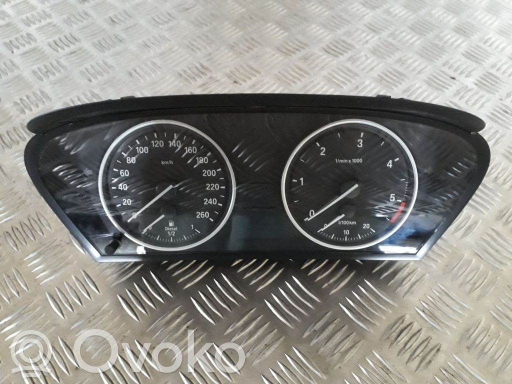 BMW 5 E60 E61 Speedometer (instrument cluster) 