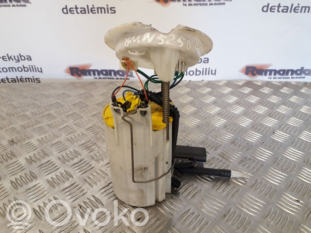 Bomba interna de combustible   0580303043,6765848