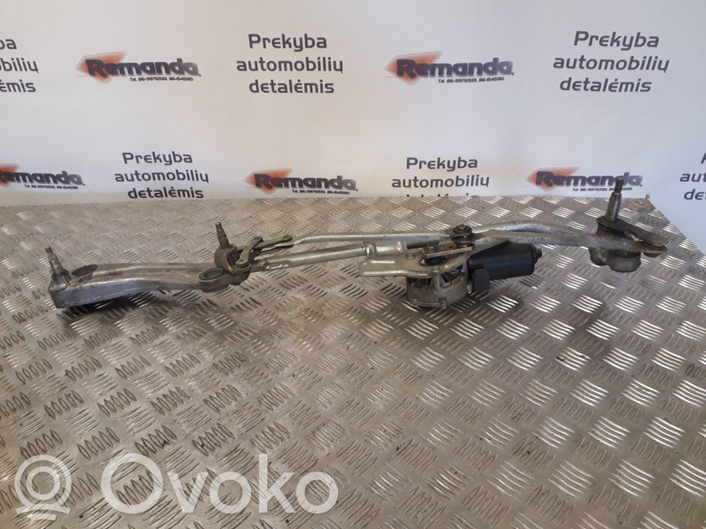 BMW 5 E39 Front wiper linkage and motor 