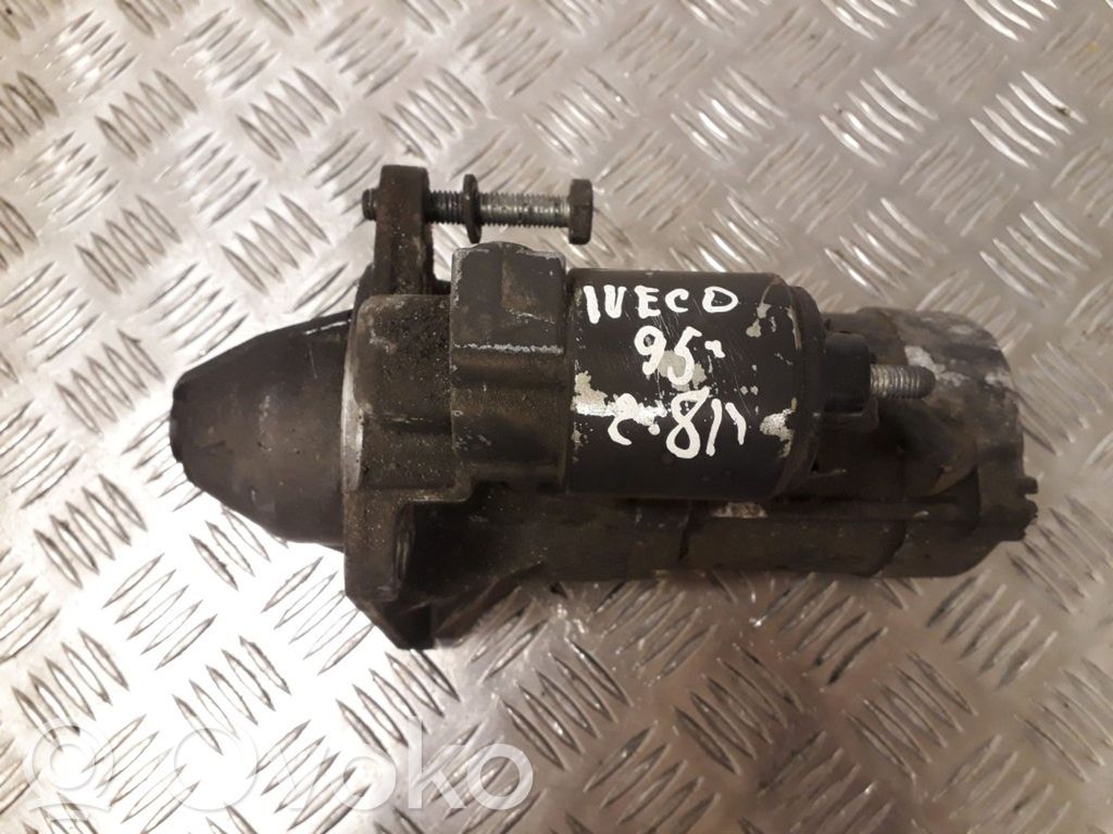 Iveco Daily 30.8 - 9 Motor de arranque 