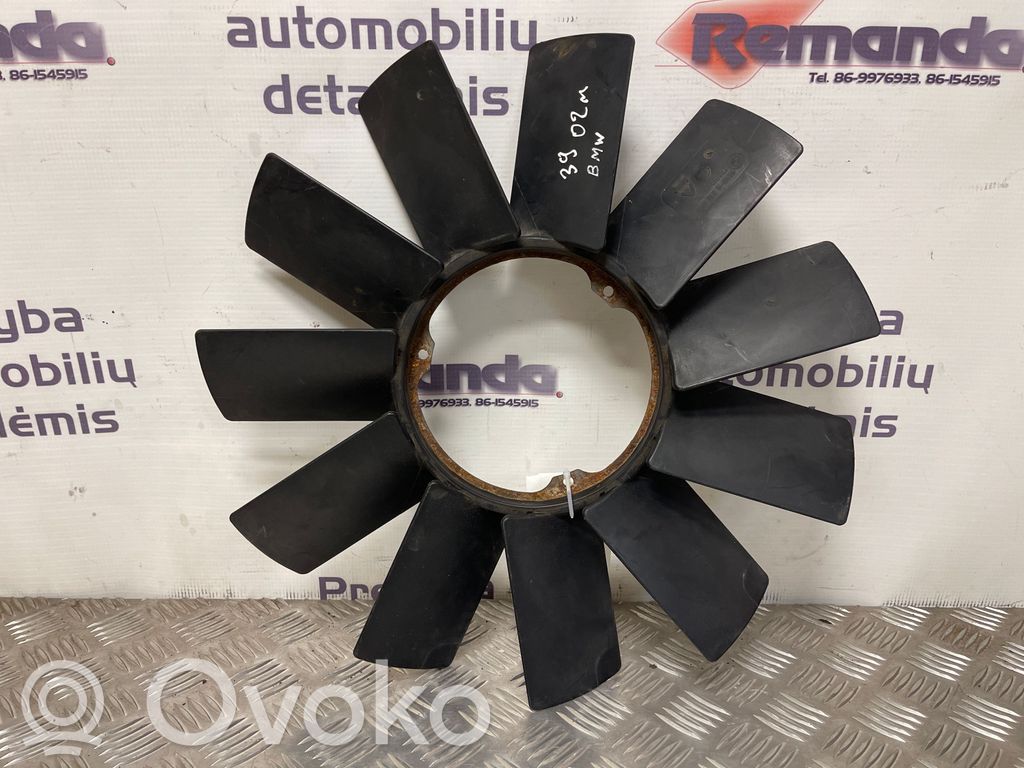 BMW 5 E39 Ventiliatora propellers 