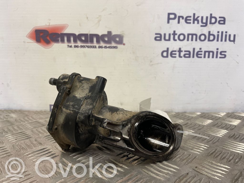 Ford Focus Vacuum pump 
