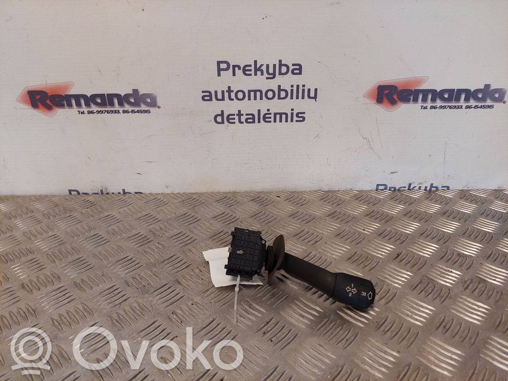 Light switch   PA66M40