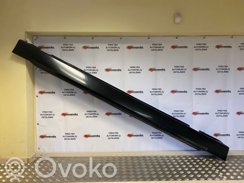 BMW 7 E65 E66 Sill 