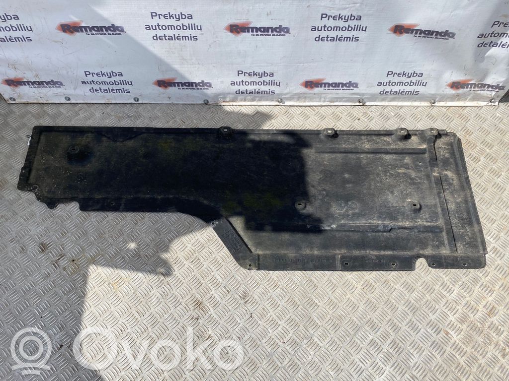 Protección inferior lateral   51757009726,74850610,51757033758