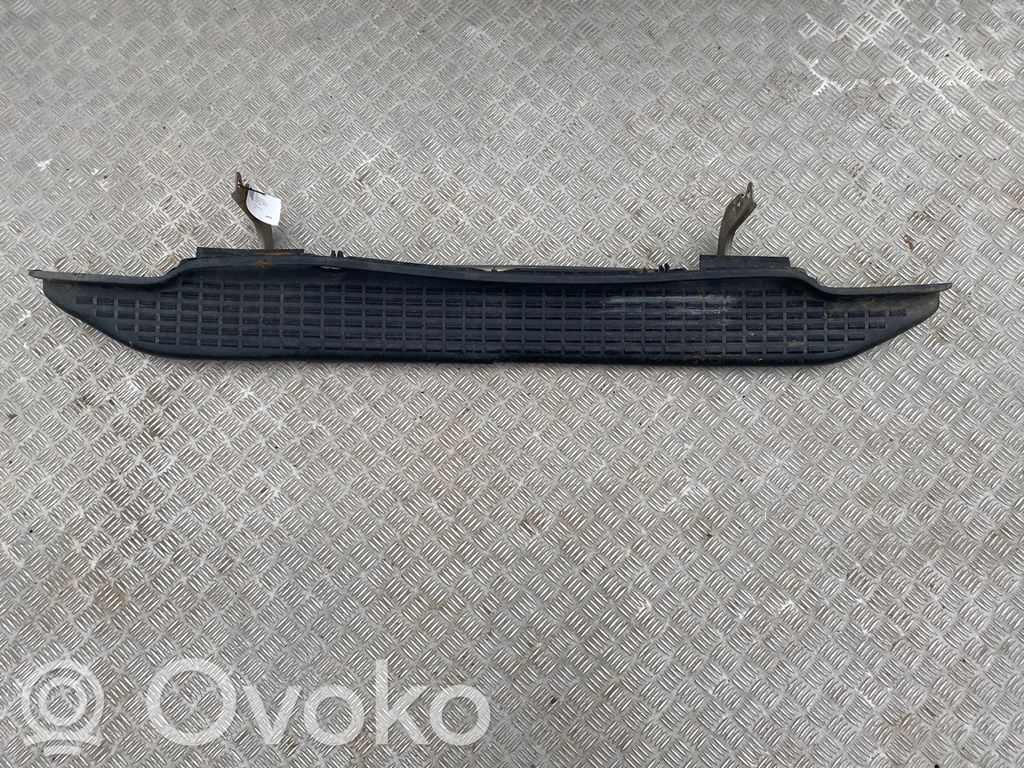 Iveco Daily 35 - 40.10 Parachoques 