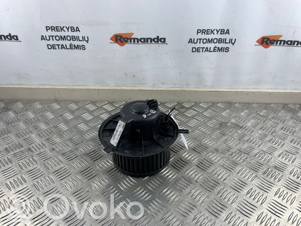 Volkswagen PASSAT B6 Pečiuko ventiliatorius/ putikas 