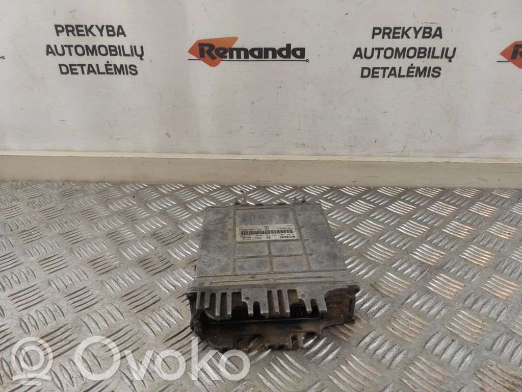 Renault Laguna I Engine control unit/module 
