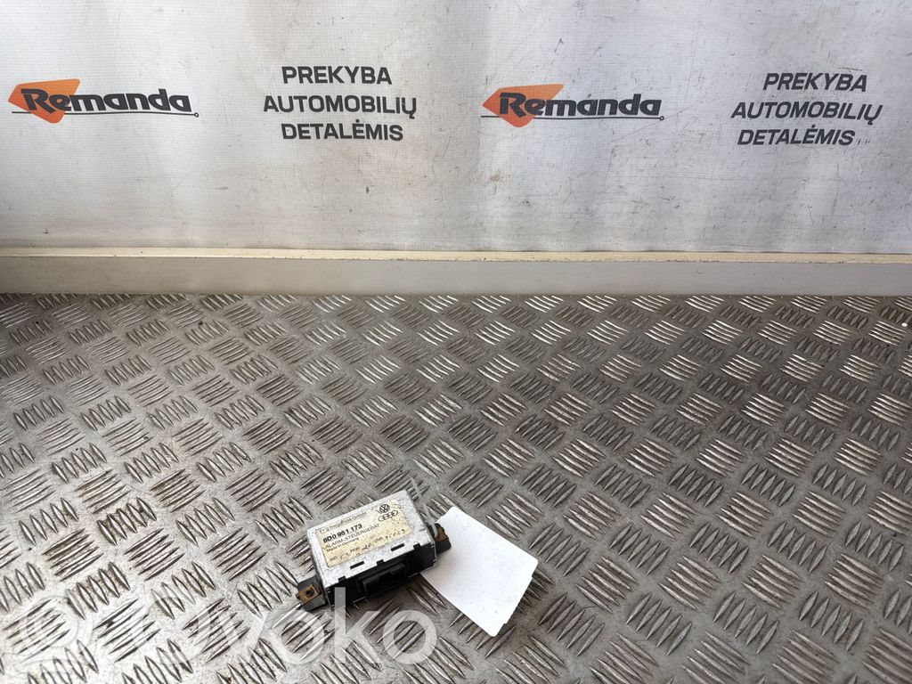 Alarm control unit/module   8D0951173,8D0951173