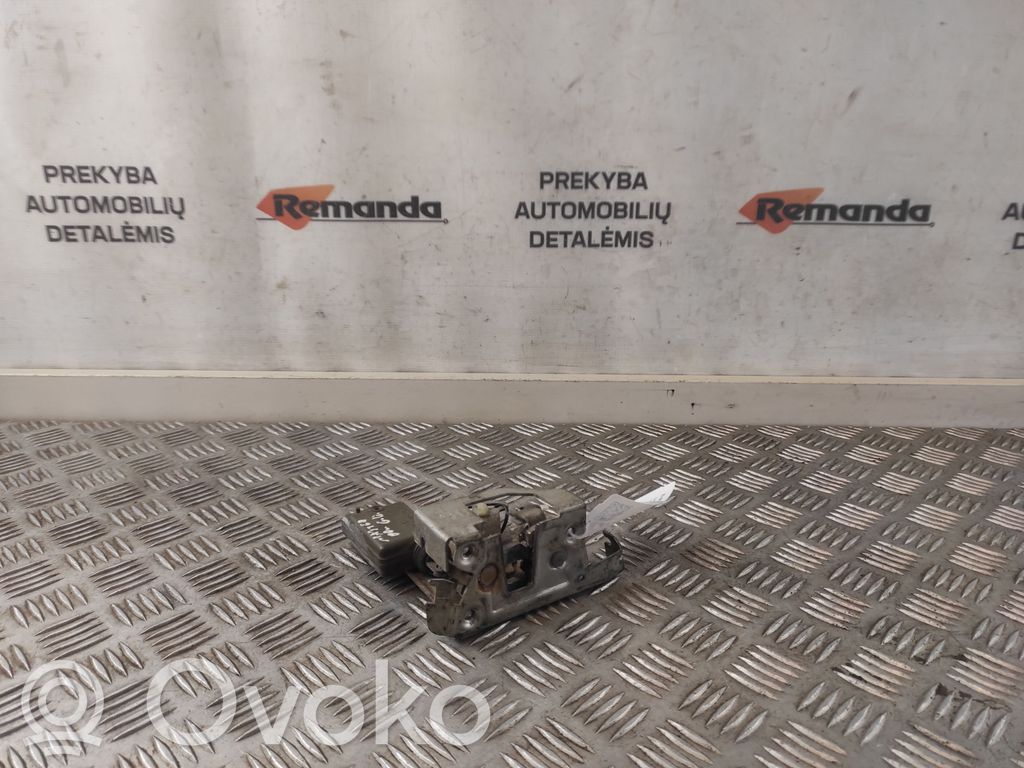 Renault Master II Rear door lock 