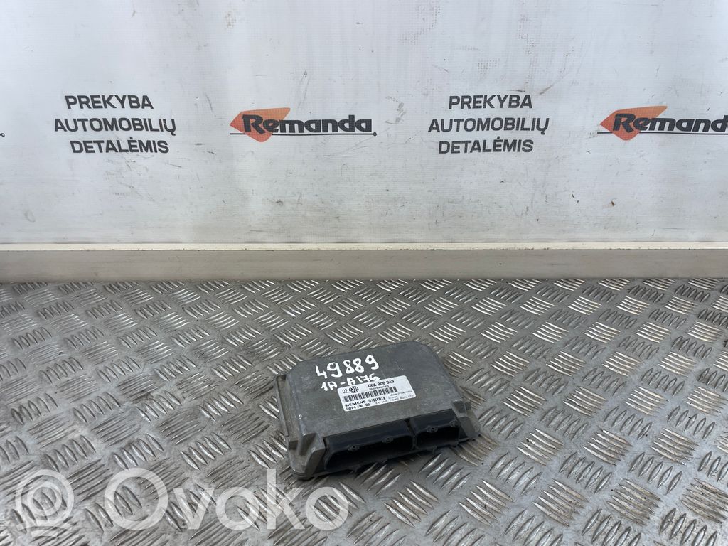 Volkswagen Golf IV Engine control unit/module 