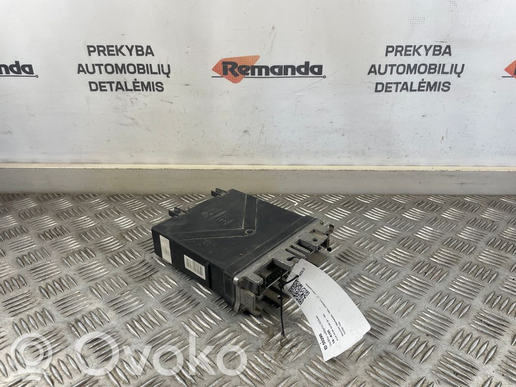 Audi 80 90 S2 B4 Engine control unit/module 