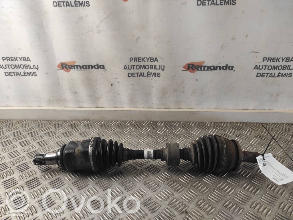 Toyota Avensis T270 Front driveshaft 