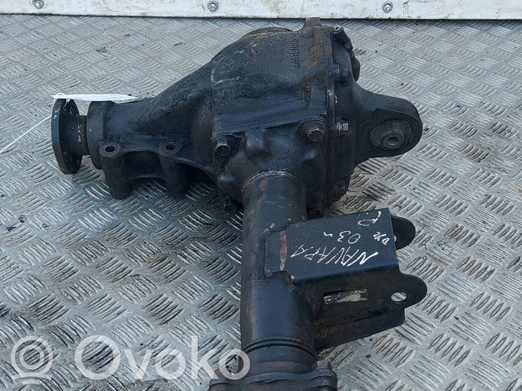 Nissan Navara D22 Front differential 