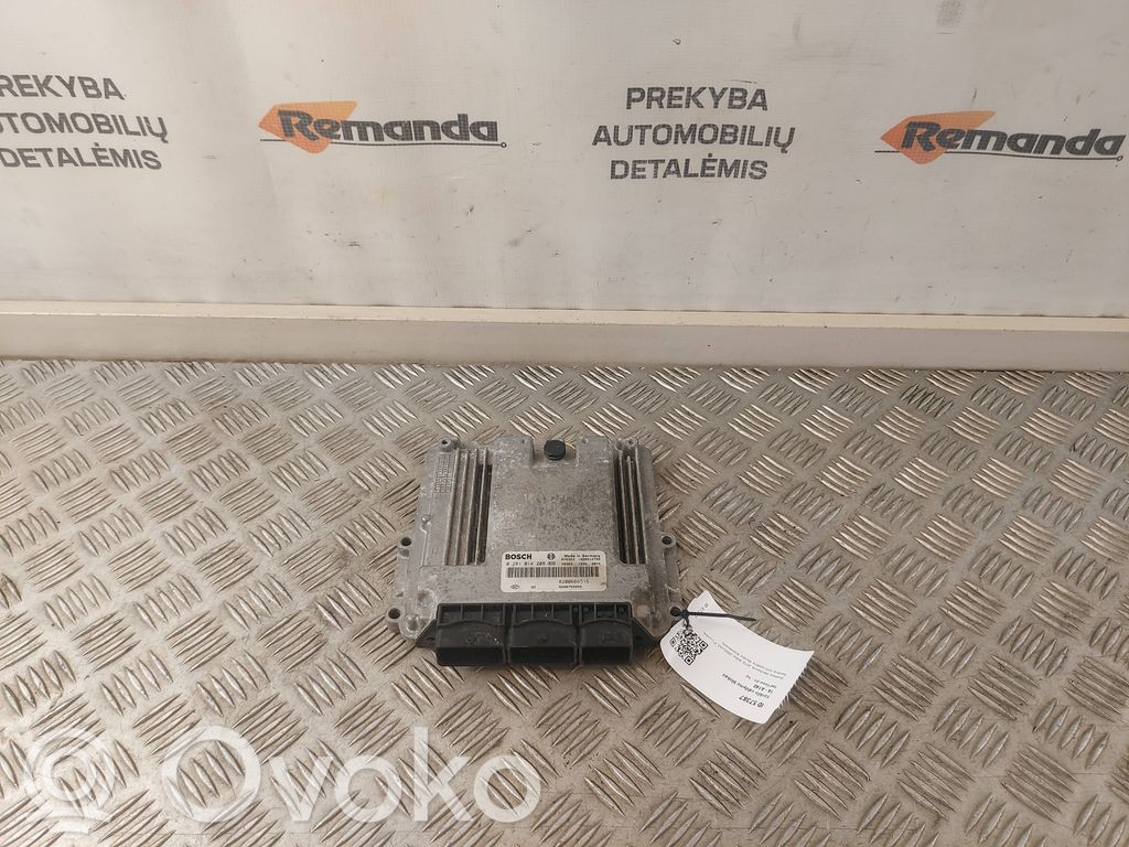 Opel Vivaro Engine control unit/module 