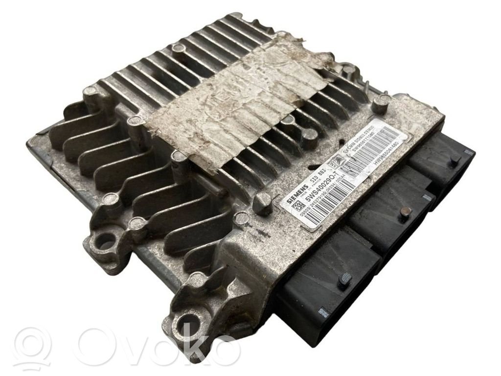 Peugeot 307 Engine control unit/module 
