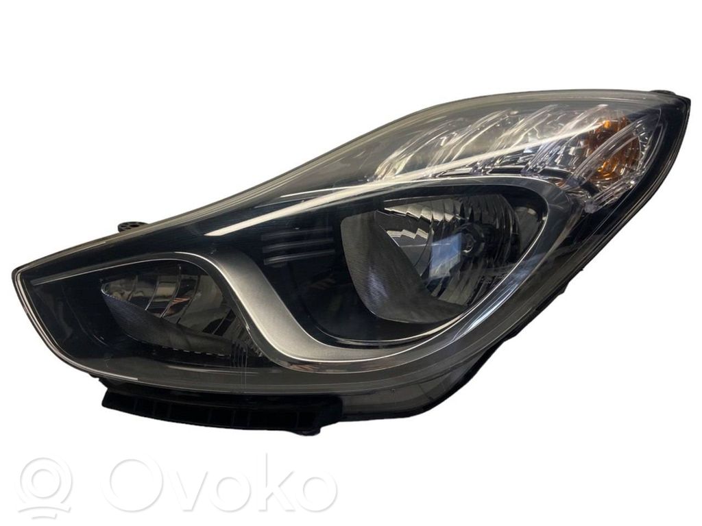 Hyundai ix20 Priekinis žibintas 