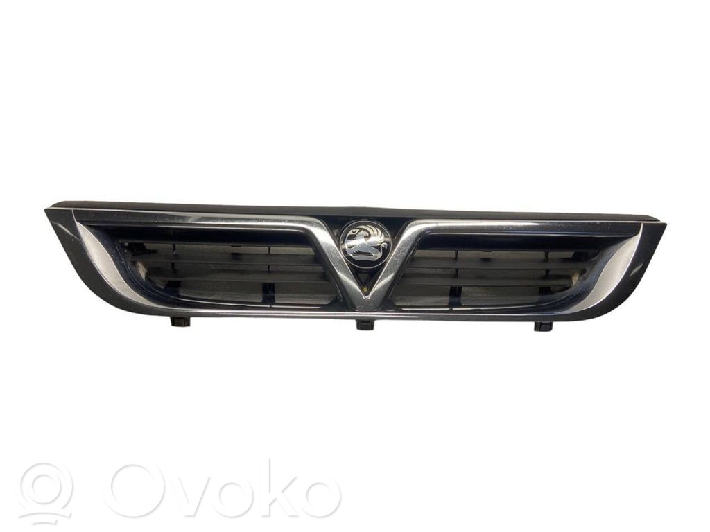 Opel Vectra B Griglia anteriore 
