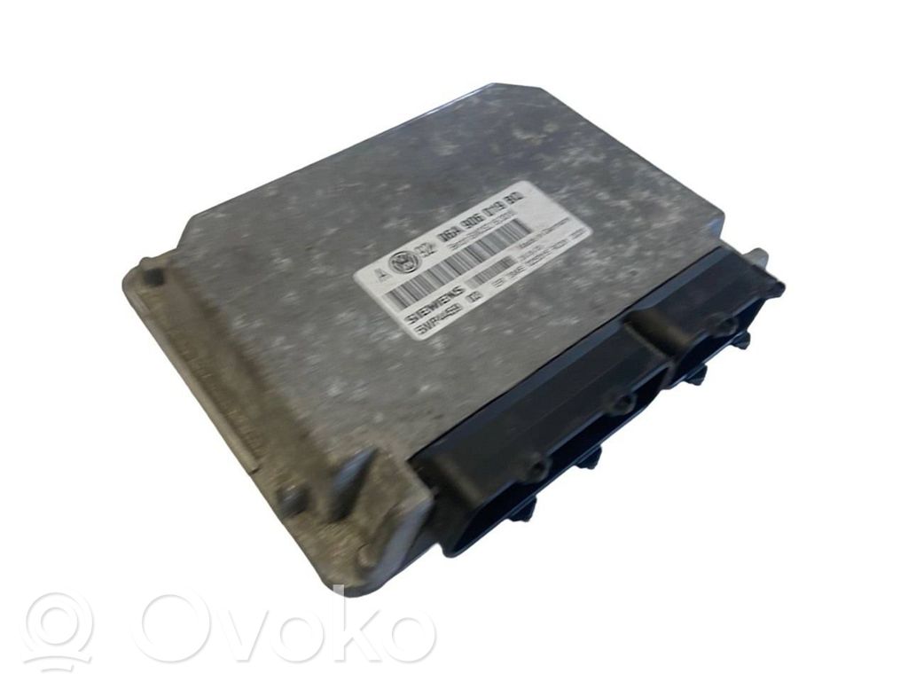 Sterownik / Moduł ECU   06A906019BQ,5WP445903