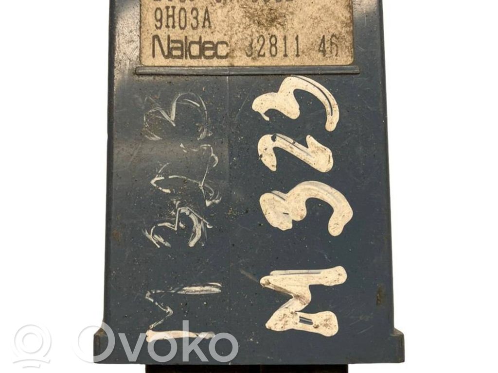 Mazda 323 Unidad de control/módulo de la puerta 
