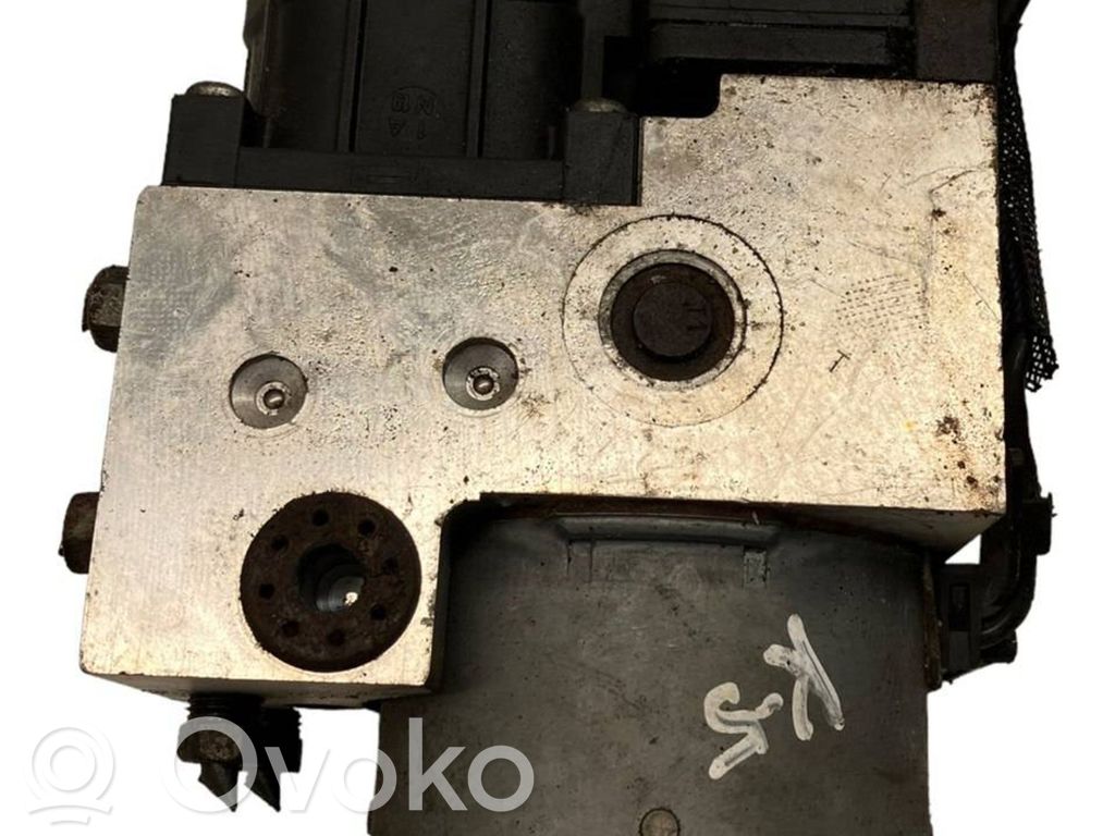KIA Sorento ABS-pumppu 