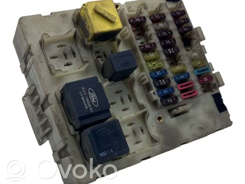 Ford Focus Fuse module 