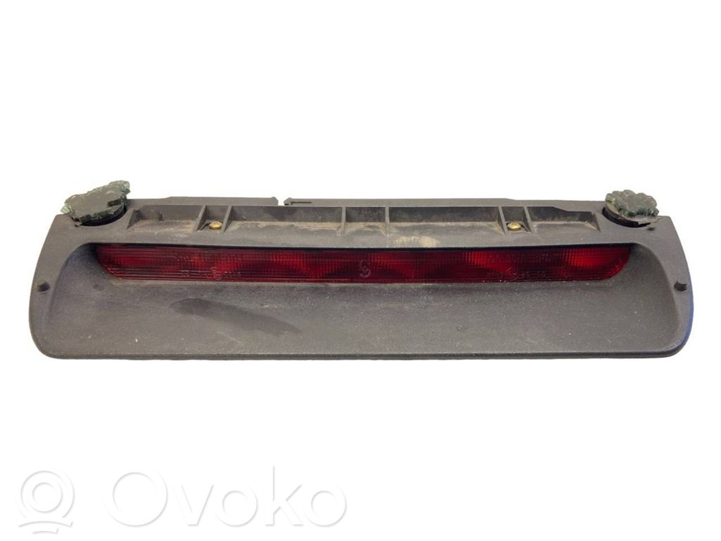 Citroen C5 Third/center stoplight 