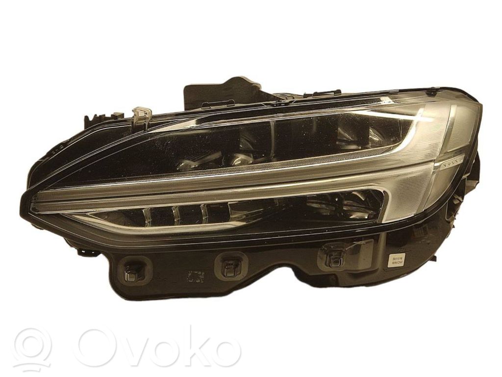 Volvo S90, V90 Scheinwerfer 
