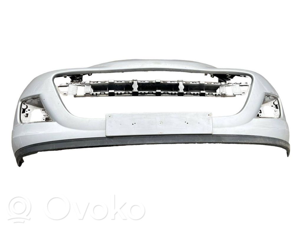 Peugeot 207 Front bumper 