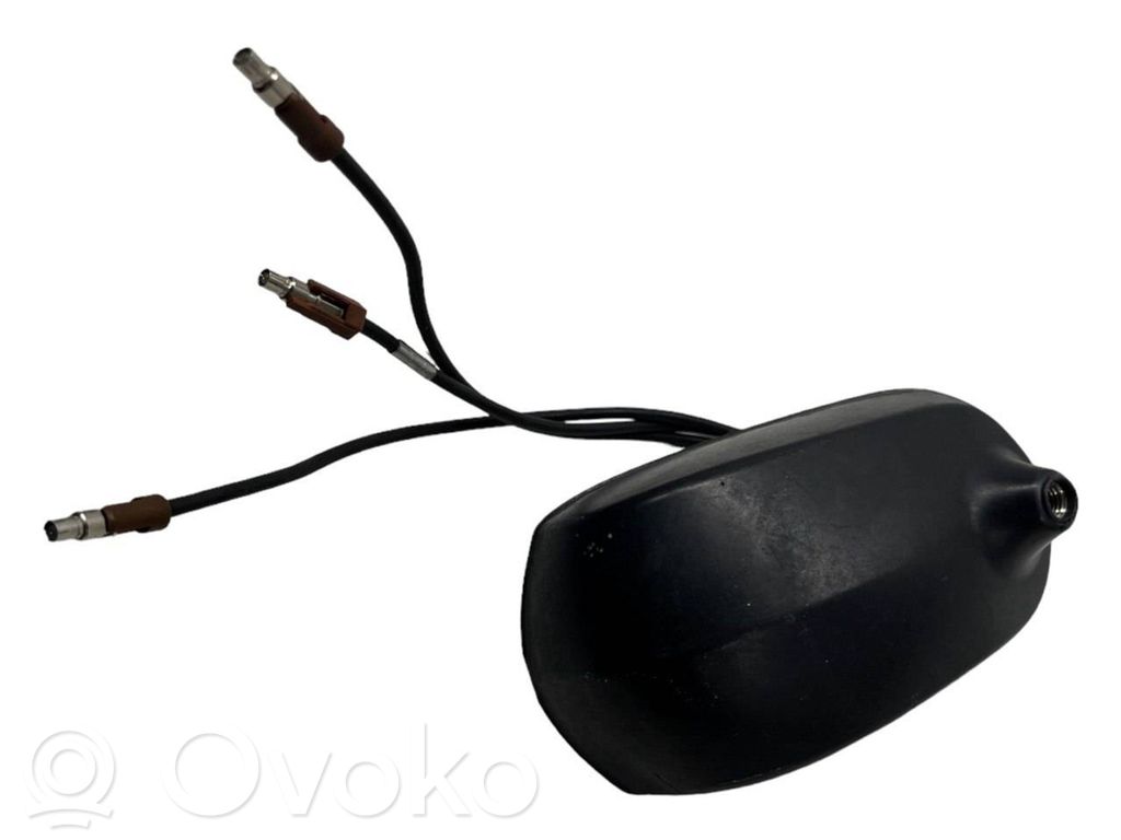 Opel Vectra C GPS-pystyantenni 