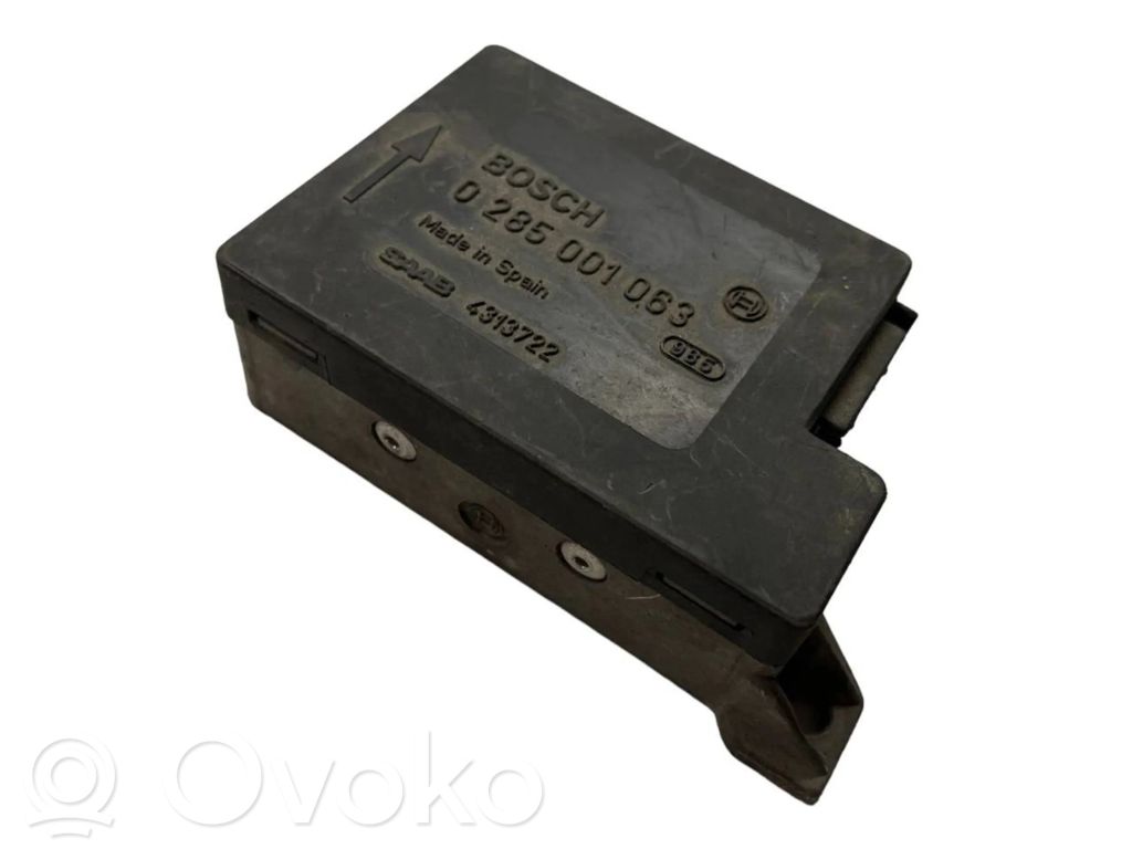 Saab 9000 CS Airbag control unit/module 