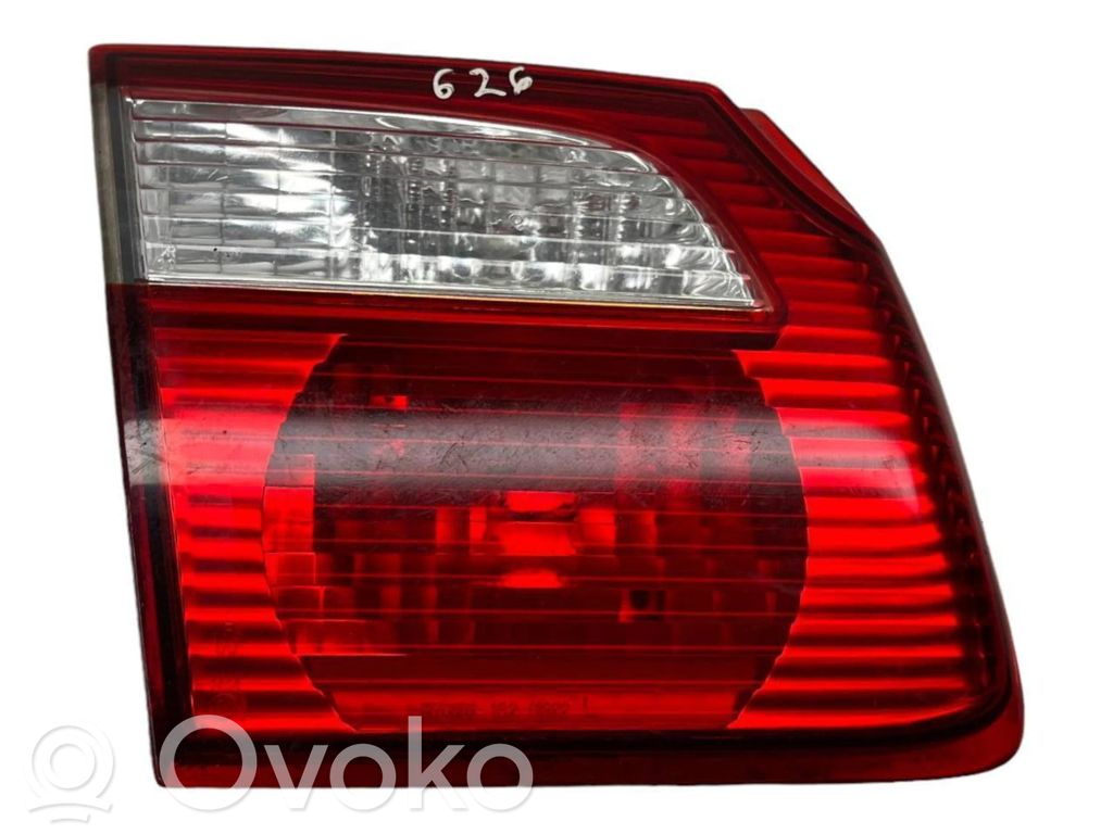 Mazda 626 Rückleuchte Heckleuchte innen 