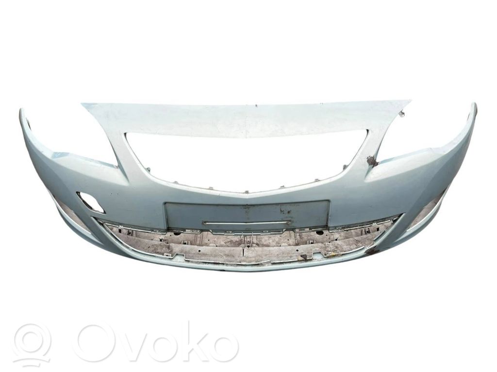 Opel Astra J Parachoques delantero 