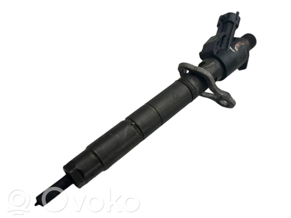 Inyector de combustible   31303238,0445116046