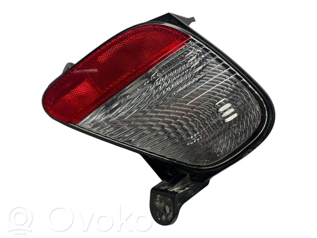 Mitsubishi Eclipse Cross Galinis žibintas bamperyje 