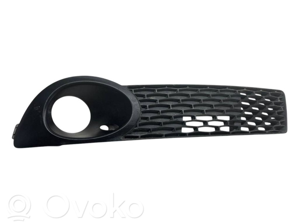 Saab 9-5 Front bumper lower grill 
