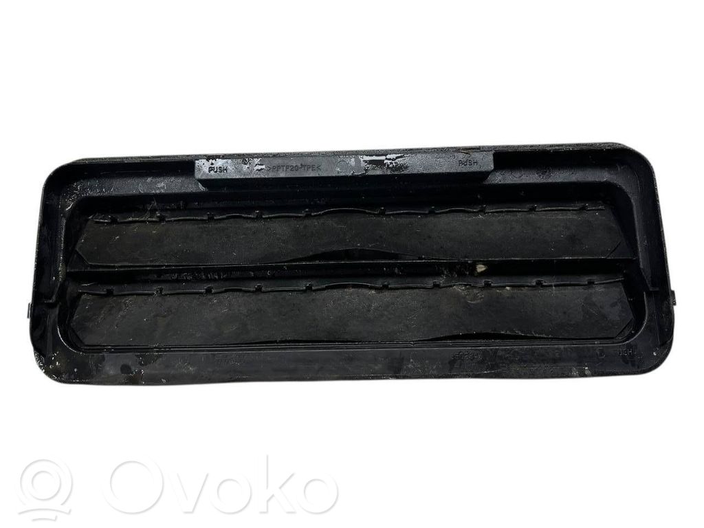 Ventiliacinės grotelės   13502347
