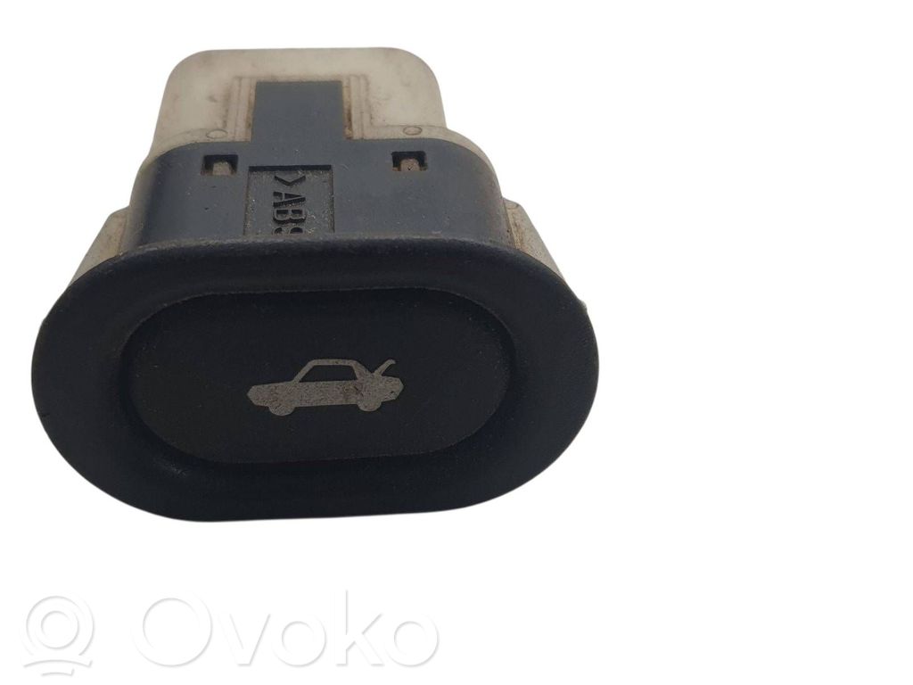 Saab 9-5 Tailgate opening switch 